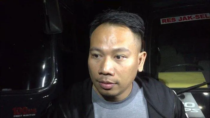 Artis Vicky Prasetyo ditahan (Tribunnews)