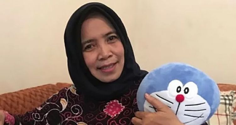 Nurhasanah, pengisi suara karakter Doraemon selama 24 tahun, di kediamannya, Bekasi, Maret 2017. (ANTARA/Nanien Yuniar/pri)