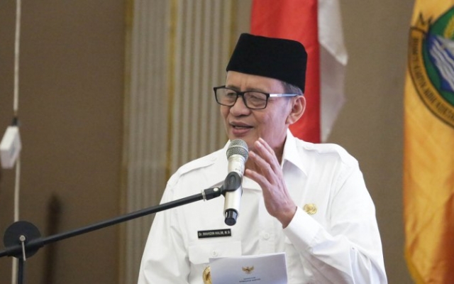 Gubernur Banten Wahidin Halim tanggapi protes dari Ridwan Kamil soal kerumunan massa Habib Rizieq (ist)