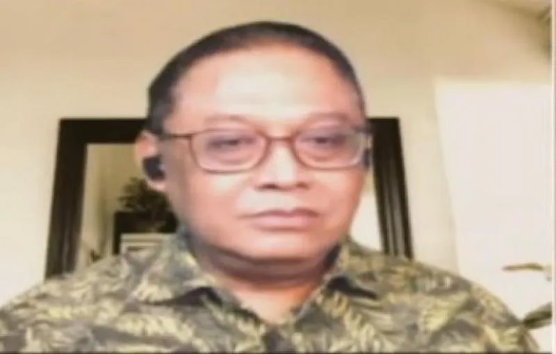 Pakar Ilmu Epidemi UI Pandu Riono kritik Jokowi soal pemakaian masker (republika)