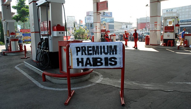 Siap-siap! Premium & Pertalite Bakal Dihilangkan dari Pasaran (tempo).