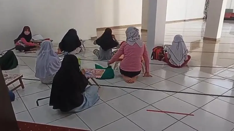 Sekolah daring