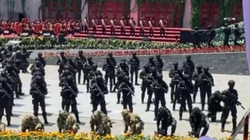 BIN Pamerkan Pasukan Khusus Bersenjata di Hadapan Para Jenderal TNI (viva).