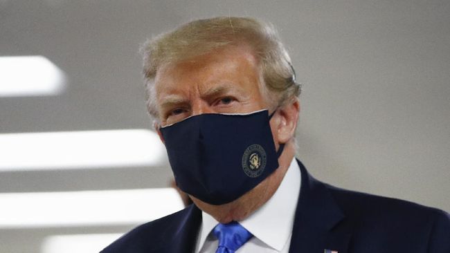 Positif Corona, Presiden Trump Ditengarai Terkena Corona dari Virus yang Menyebar di Udara (cnn).