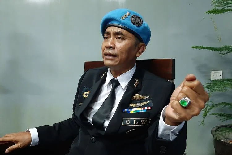 Raja Sunda Empire Ki Ageng Rangga Sasana kalim pernah bantu Jokowi dan ngaku jadi kader PDIP (kompas)