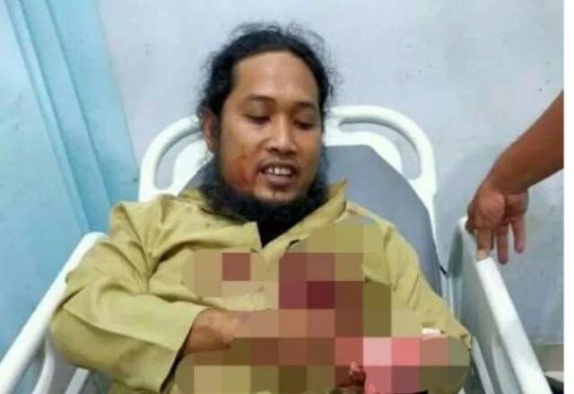 Pelaku penusuk ustaz di Aceh saat ceramah acara Maulid Nabi Muhammad tak mau bicara saat diperiksa. (Aceh Satu).