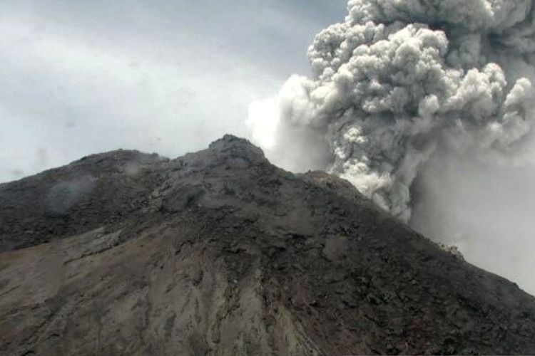 Gunung Merapi Erupsi 