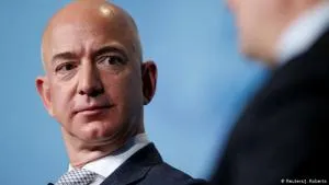 Sedikit Lagi Pendiri Amazon Jeff Bezos Jadi Pemilik Liverpool