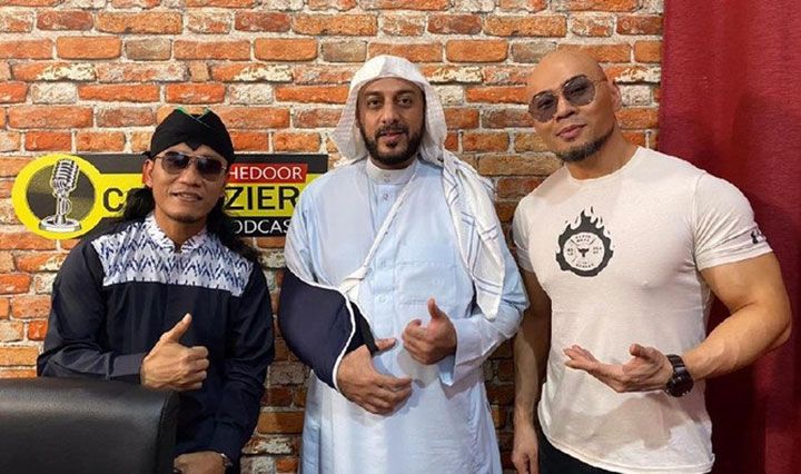 Ucapan Deddy Corbuzier sangat menyentuh hati saat Syekh Ali Jaber meninggal dunia (pikiran rakyat)