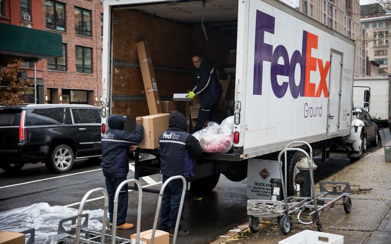 Fedex Harus Bayar Pesangon Rp 8 Triliun Akibat Phk 6 300 Karyawan