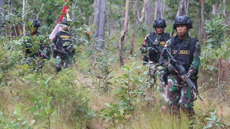 Anggota TNI-Polri di Papua (iNews)