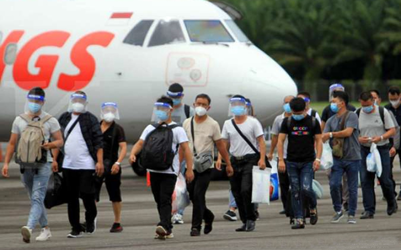 Imigran China di Bandara Soetta (Antara)