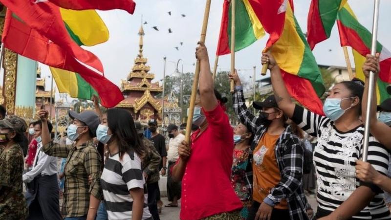 Situasi Myanmar mencekam, wartawan asing ikut ditangkap oleh polisi (detikcom)