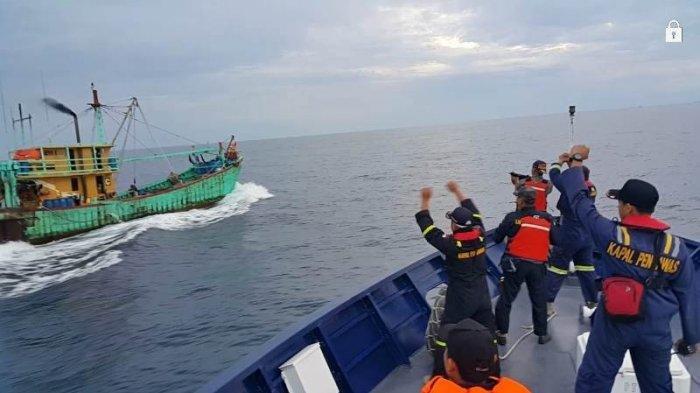 KKP tangkap kapal pencuri ikan dari Malaysia (Tribunnews)