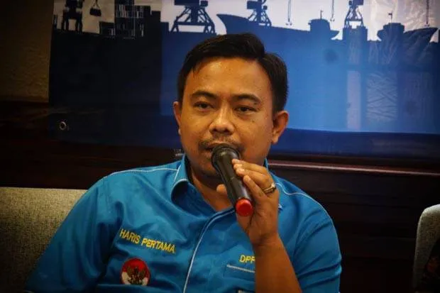 Ketua KNPI Haris Pertama Dipecat usai Polisikan Abu Janda yang sebut Islam Arogan (Okezone)