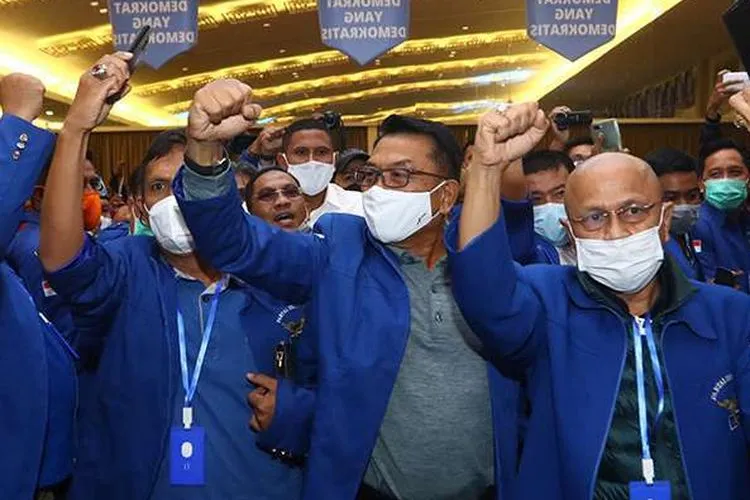 Sama-sama langgar prokes, KLB Demokrat yang pilih Moeldoko diduga dilindungi dibandingkan dengan kasus habib Rizieq Shihab dan FPI (kompas)