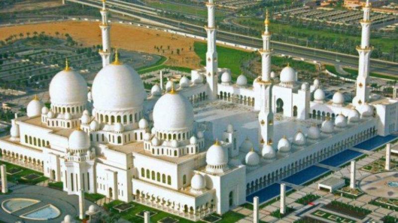 Desain Masjid Sheikh Zayed Grand Mosque di Solo (Tribun)