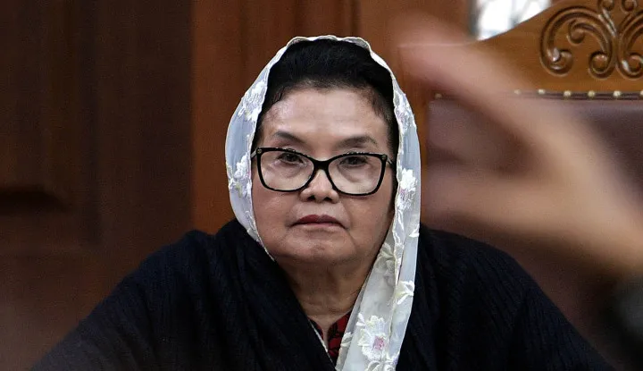 Mantan Menkes Siti Fadilah Supari (Warta Ekonomi)