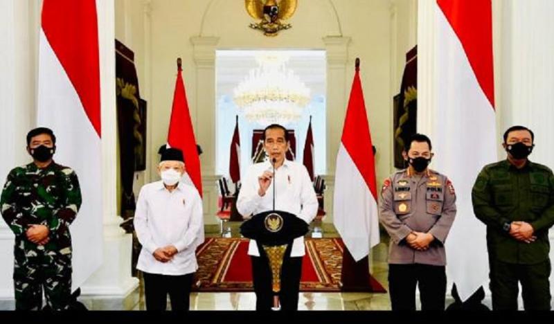 Panglima TNI & Kapolri Diperintahkan Jokowi Tangkap Semua Anggota KKB. (Kompastv).