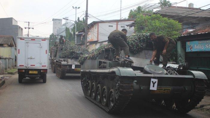 Tank TNI AD di perbatasan Bogor-Bekasi (Tribun)