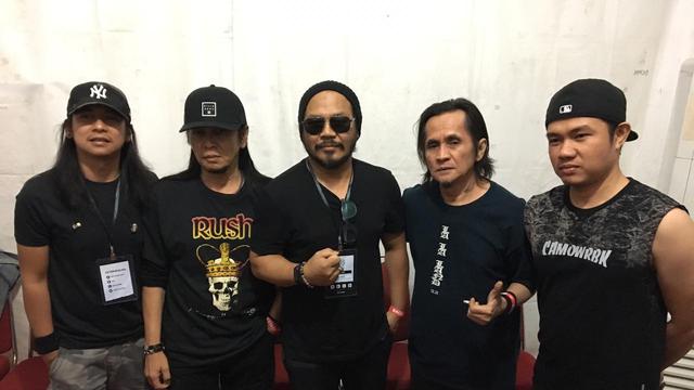 Lagu Dalam Rock Bro Charice Temukan Identitas Musiknya Lagu Dalam Rock Bro Charice Temukan Identitas Musiknya