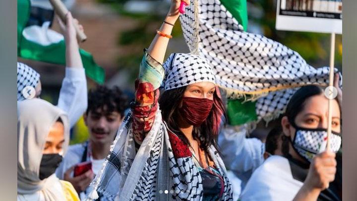 Bella Hadid ikut aksi membela Palestina di New York (Instagram/@mohamedhadid)