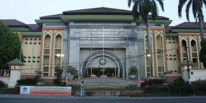 LBH Muhammadiyah ikut melaporkan kasus dugaan korupsi pembangunan asrama mahasiswa di UIN Jakarta (rri)