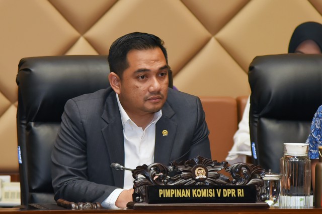 Anggota DPR RI, M Rifqinizamy Karsayuda diduga palsukan ijazah magister hukum dari University Kebangsaan Malaysia (Parlementaria)