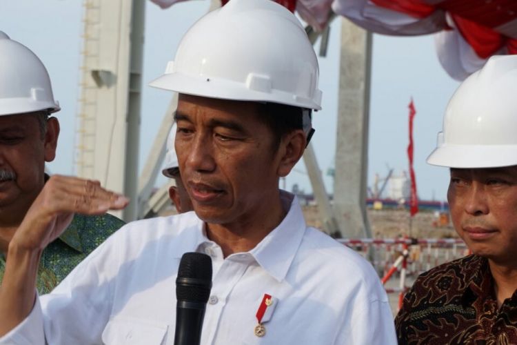 Astaga! 34 Proyek Pembangkit Listrik Pemerintah Jokowi Mangkrak. (Kompas).