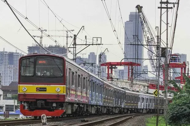 Ilustrasi Kereta Api Perkotaan
