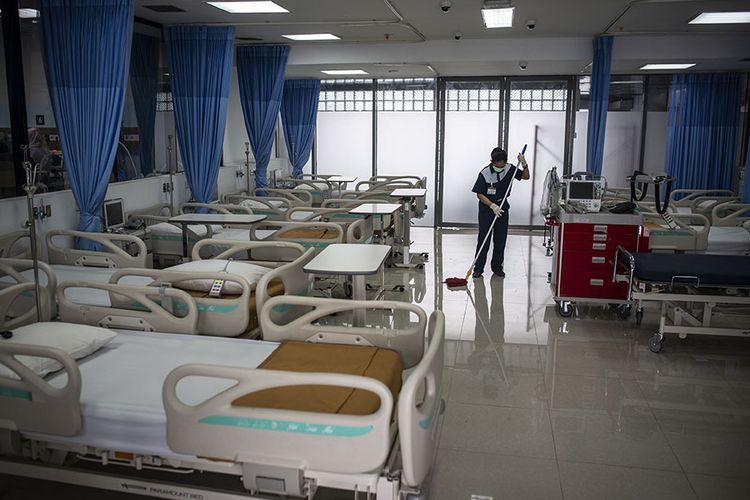 Ketersediaan tempat tidur pasien Covid-19 di Jakarta makin menipis (kompas)