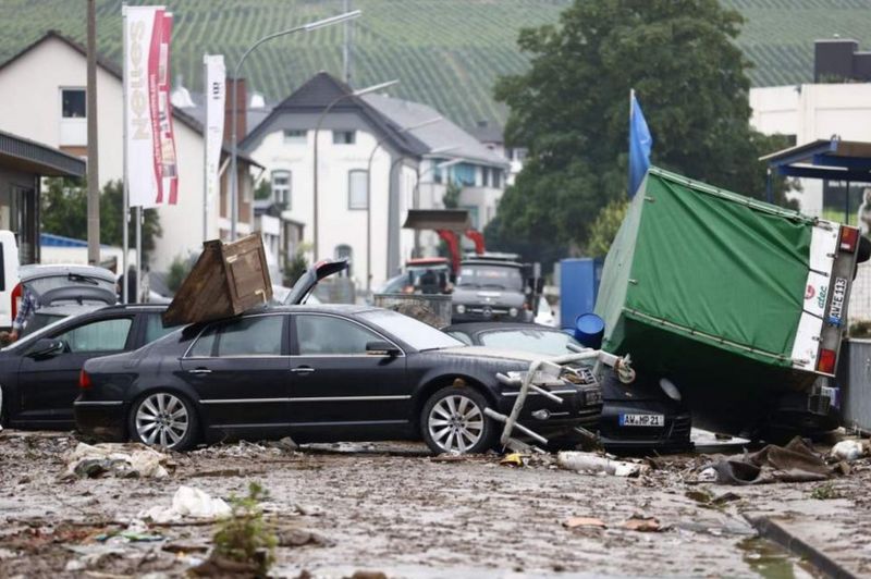 Banjir Mematikan di Jerman: Sampai Terlempar ketungku Asap ,Foto BBC