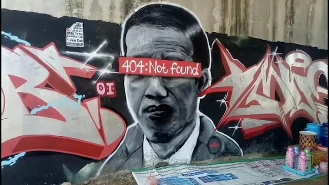 Mural Jokowi 404: Not Found. (Detik).
