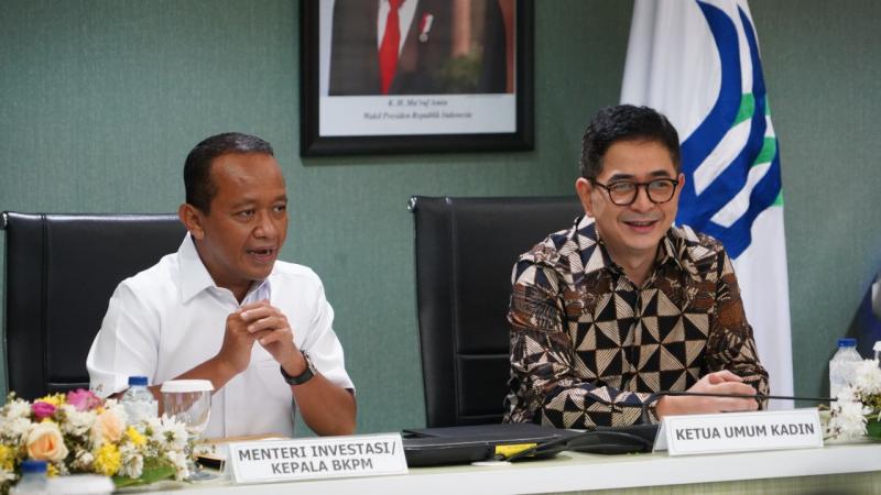 Ketua Umum Kadin Indonesia, Arsjad Rasjid (kanan) dan Menteri Investasi/Kepala BKPM, Bahlil Lahadalia (kiri) (Istimewa))