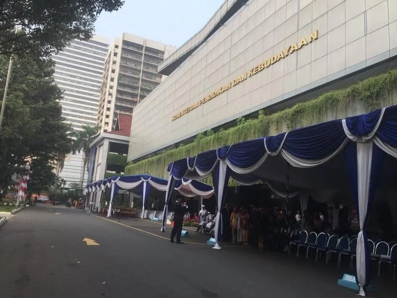 Kantor Kemendikbud (Foto: Istimewa)