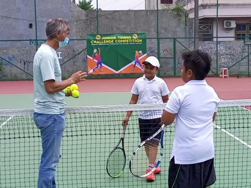 Pembukaan Pertandingan kelompok umur anak anak usia 12 tahun dan 14 tahun di RR Junior Competition hari ini di Komp AL Pangkalanjati Depok Jawa Barat