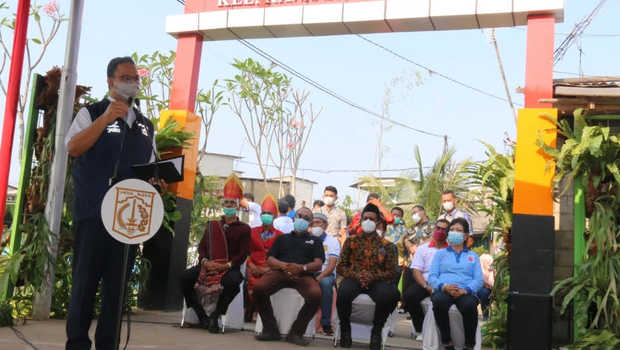 Gubernur DKI Jakarta Anies Baswedan tunaikan janji kampanye warga Tanah Merah, Koja, Jakut (Beritasatu)
