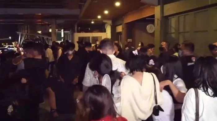 Pesta Halloween di Bengkel Cafe, SCBD, Jakarta Selatan (Tribun)