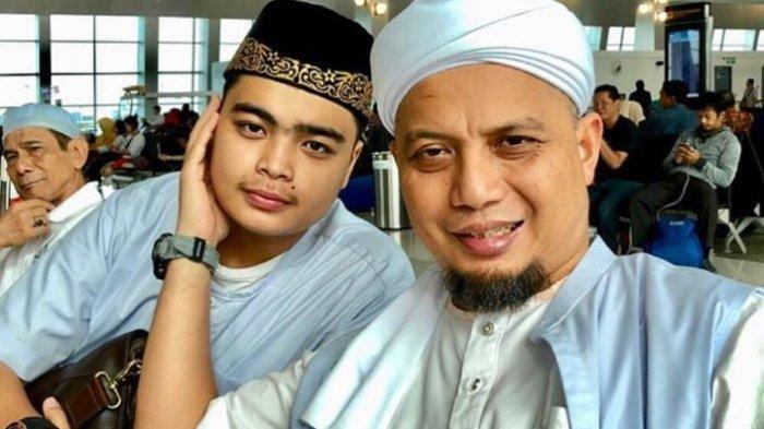 Putra Kedua Al.Ustaz Arifin Ilham, Ameer Azikra masuk ICU dalam keadaan kritis (Tribun)