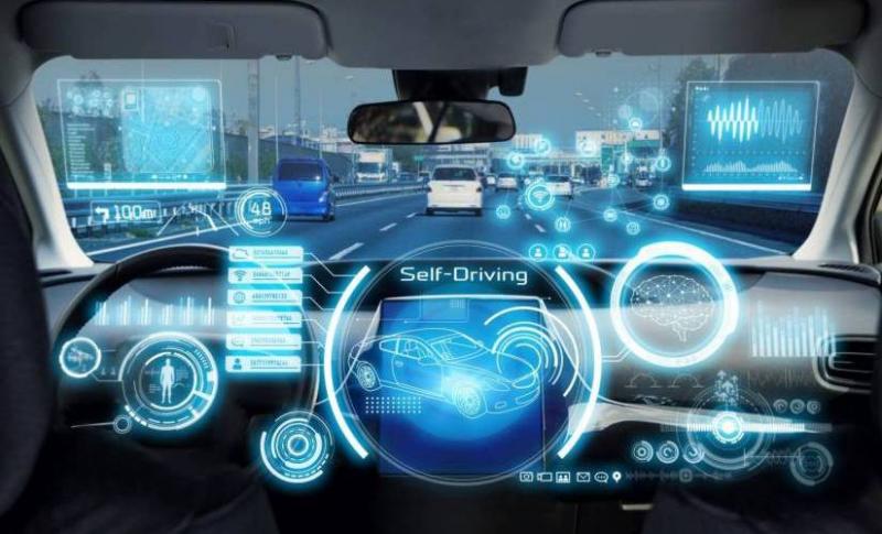 Mobil self-driving adalah topik yang cukup populer saat ini.  Foto Medium.com
