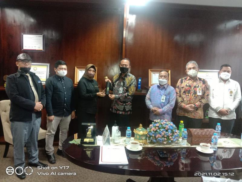 Anang Iskandar Syndicate (AIS) Law Firm kawal Bank Riau Kepri (Dok.Istimewa)