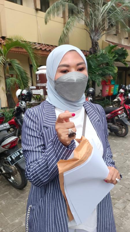 Perempuan bernama Rifa Handayani melaporkan Ketum Parpol Inisial AH ke Polisi (Foto: Istimewa)