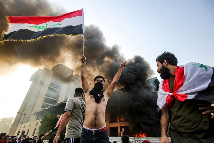 Unjuk rasa warga Irak terhadap pemerintah korup (AFP)