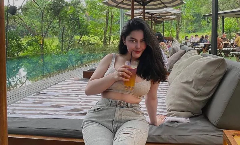 Cassandra Angelie tak ditahan meski jadi tersangka kasus prostitusi online (pikiran rakyat)