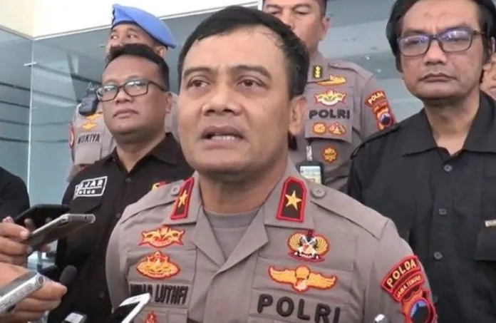 Kapolda Jatim Irjen Polisi Ahmad Luthfi soroti jebakan tikus listrik yang menelan koran mneinggal 25 orang (Tribun)