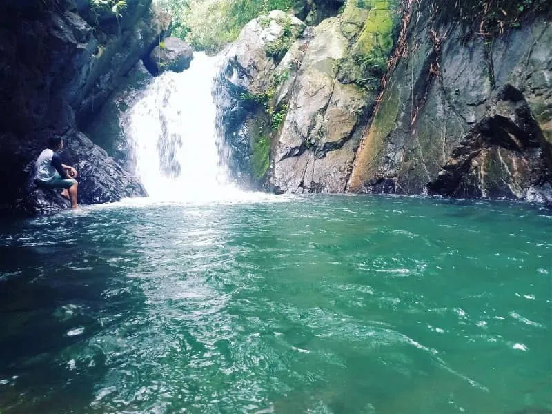 Curug Putri Kencana di Sentul, Bogor (Sumber: GoTravelly)