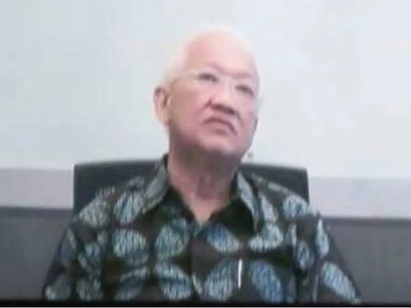 KPK segera kejar Paulus Tanos yang menjadi tersangka kasus e-KTP usai tanda tangan perjanjian ekstradisi dengan Singapua (media Indonesia)