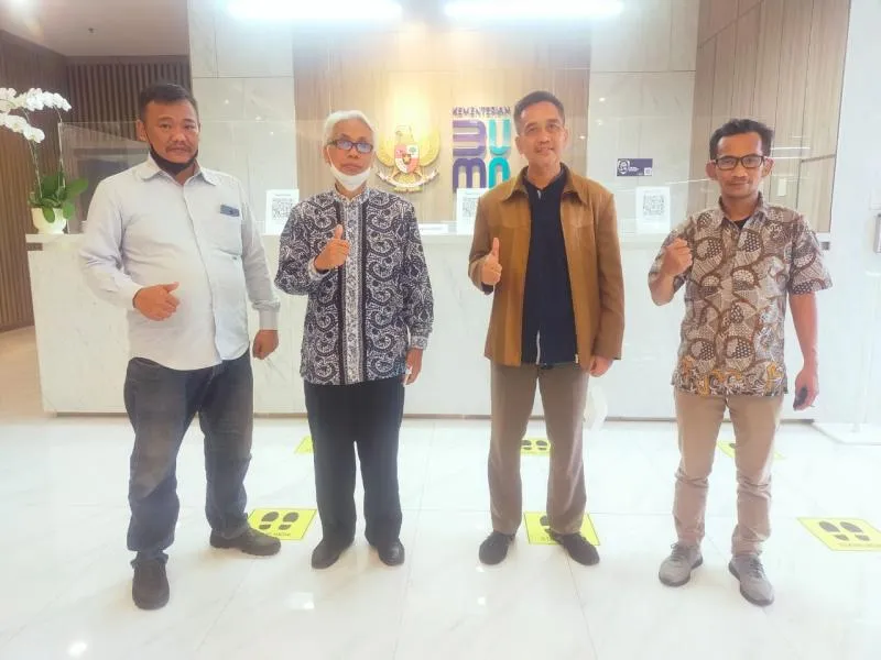 Koordinator Pantau BUMN desak Erick Thohir copor Dirut PT. KAI (ist)