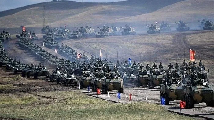 Pasukan Rusia siap tempur Ukraina (realita rakyat)