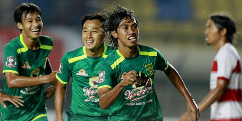 Persebaya Surabaya menang dramatis atas Madura United (bola)